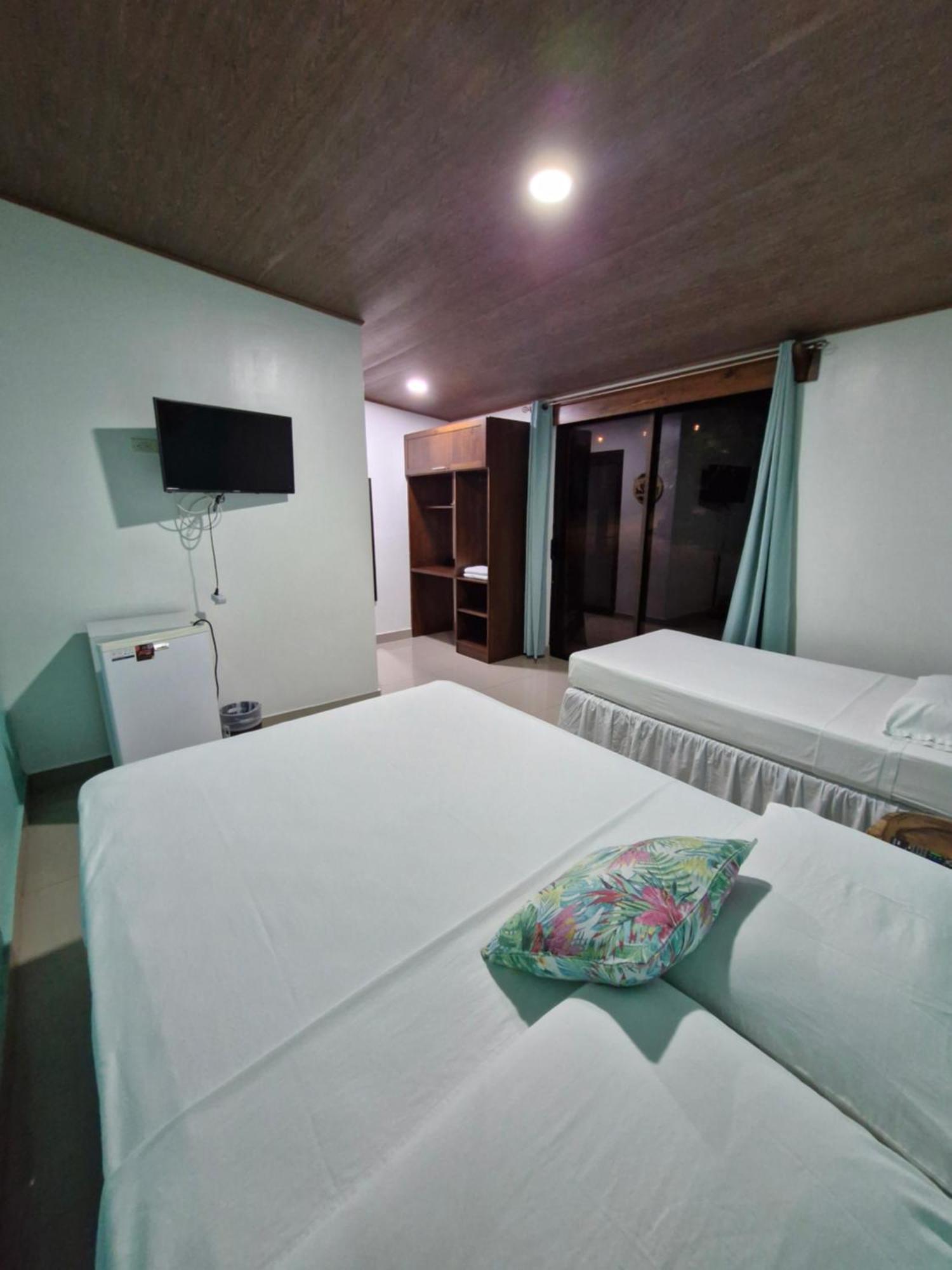 Hotel Carlota 塔马林多 外观 照片